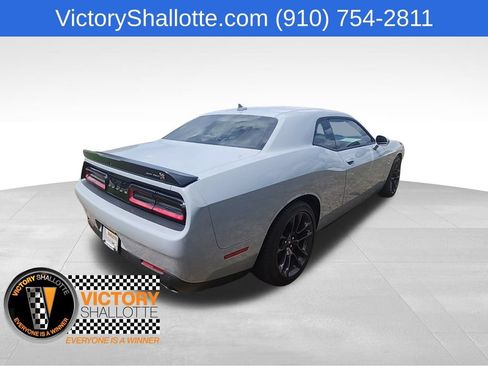 Used 2022 Dodge Challenger R/T Scat Pack w/ Shaker Package RWD image 29