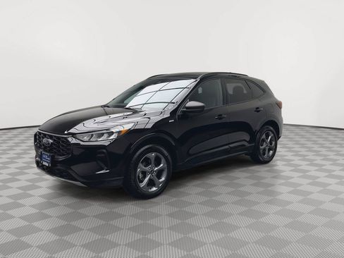 Used 2024 Ford Escape ST-Line w/ Tech Pack #1 AWD/4WD image 38