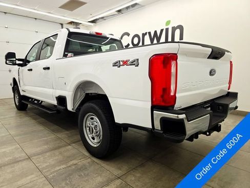 New 2026 Ford F250 XL w/ XL Chrome Package AWD/4WD image 3