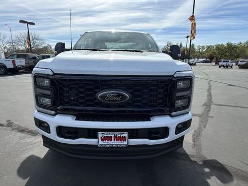 New 2026 Ford F250 XLT w/ XLT Premium Package image 8