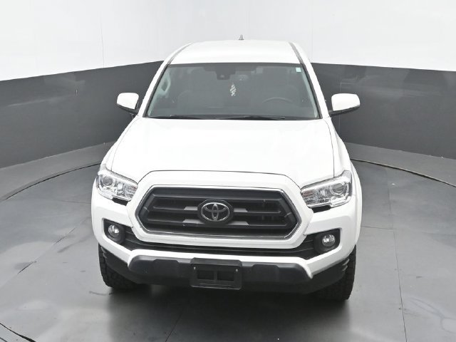Used 2023 Toyota Tacoma SR5 w/ Technology Package AWD/4WD image 14