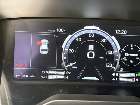 Used 2024 Toyota Sequoia TRD Pro AWD/4WD image 11