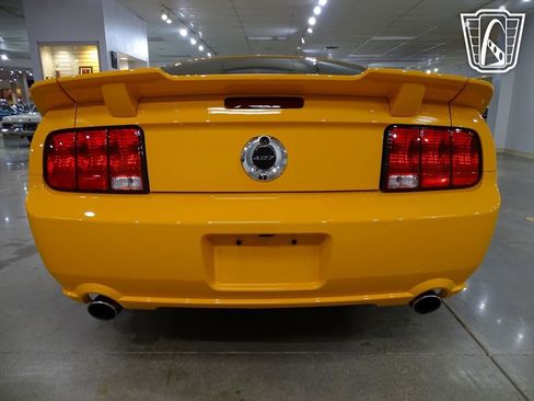 Used 2007 Ford Mustang GT image 13