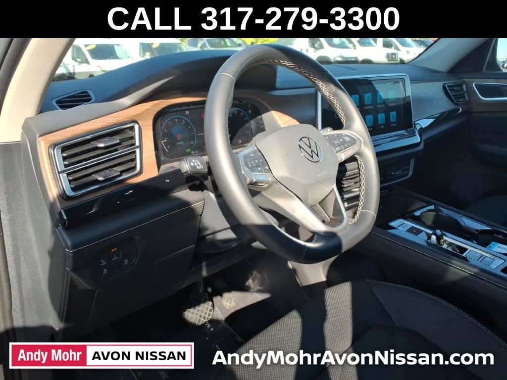 Used 2024 Volkswagen Atlas SE AWD/4WD image 20