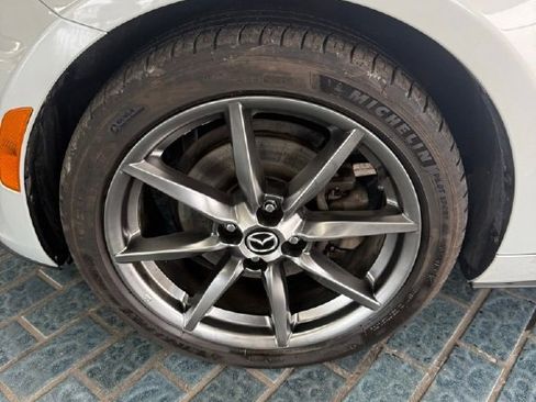 Used 2016 MAZDA MX-5 Miata Grand Touring image 20