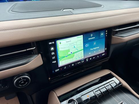 New 2026 Lincoln Navigator Black Label AWD/4WD image 21