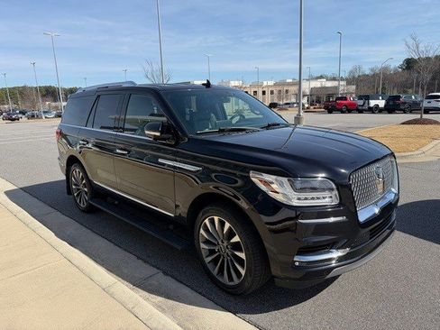 Certified 2019 Lincoln Navigator Select image 19
