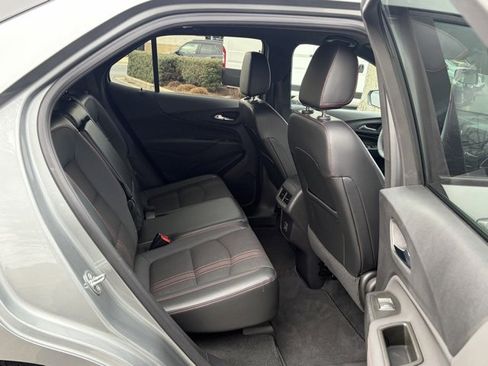 Used 2023 Chevrolet Equinox RS image 29