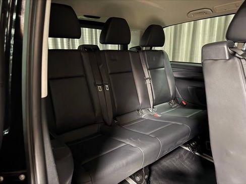 Used 2016 Mercedes-Benz Metris Passenger image 13