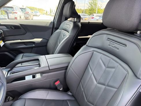 New 2027 Kia Telluride SX X-Line AWD/4WD image 17