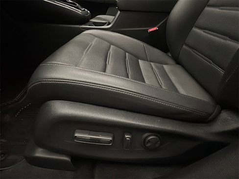 Certified 2025 Honda CR-V EX-L image 8