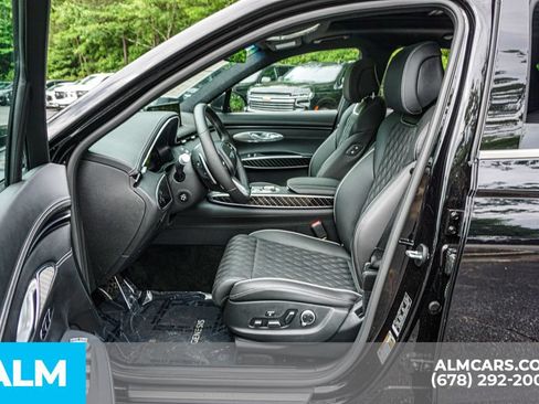 Used 2024 Genesis GV70 3.5T Sport w/ Sport Prestige Package AWD/4WD image 18