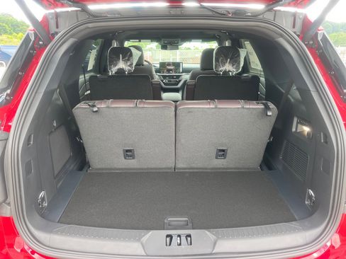 New 2026 Ford Explorer Platinum w/ LUX Leather Package AWD/4WD image 19