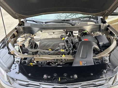 Used 2024 Chevrolet Trax ACTIV w/ Sunroof Package image 25