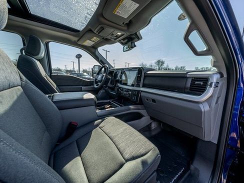 New 2026 Ford F250 XLT w/ XLT Premium Package AWD/4WD image 23