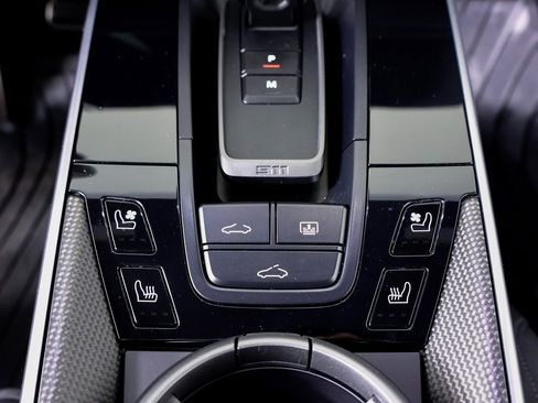 Certified 2024 Porsche 911 Turbo S image 22