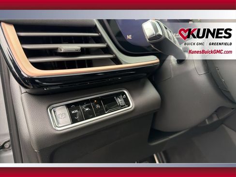 New 2026 Buick Envision Sport Touring AWD/4WD image 17