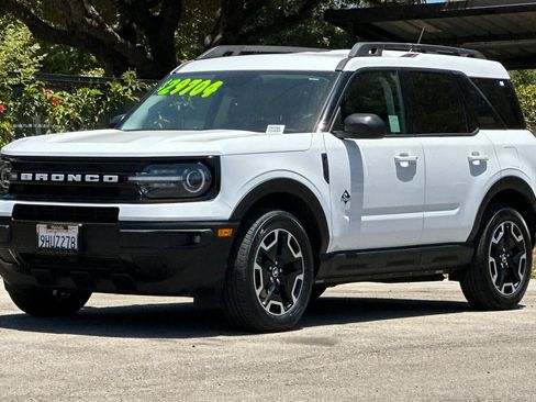 Used 2023 Ford Bronco Sport Outer Banks AWD/4WD image 8