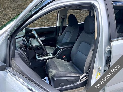 Used 2018 Chevrolet Colorado LT w/ LT Convenience Package AWD/4WD image 22