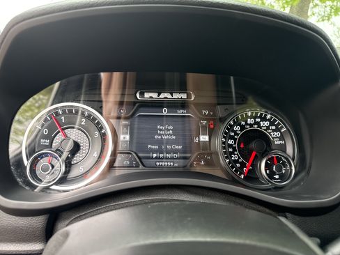 Used 2022 RAM 3500 Laramie AWD/4WD image 25