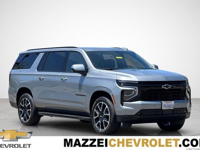 Used 2025 Chevrolet Suburban RST