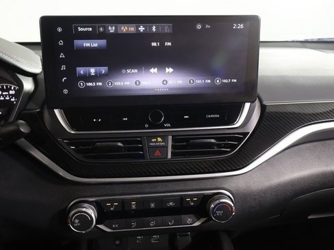 Used 2024 Nissan Altima 2.5 SR w/ SR Premium Package image 45