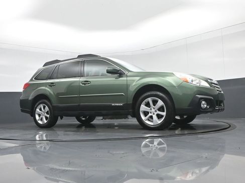Used 2013 Subaru Outback 2.5i Premium image 49