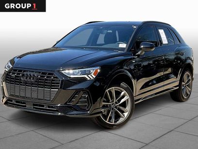 Certified 2025 Audi Q3 2.0T Premium w/ Convenience Package