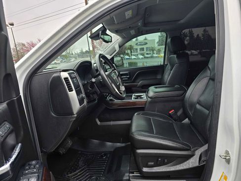 Used 2018 GMC Sierra 1500 SLT w/ Enhanced Driver Alert Package image 19