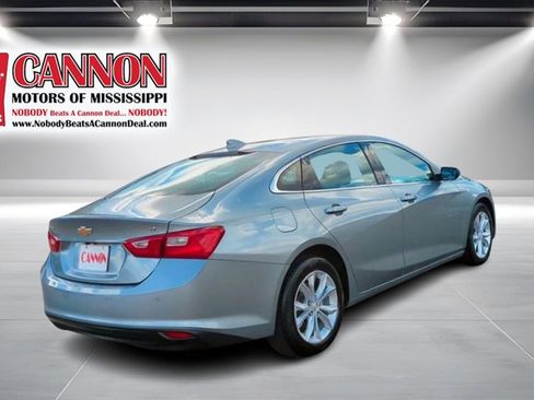 Used 2024 Chevrolet Malibu LT image 5