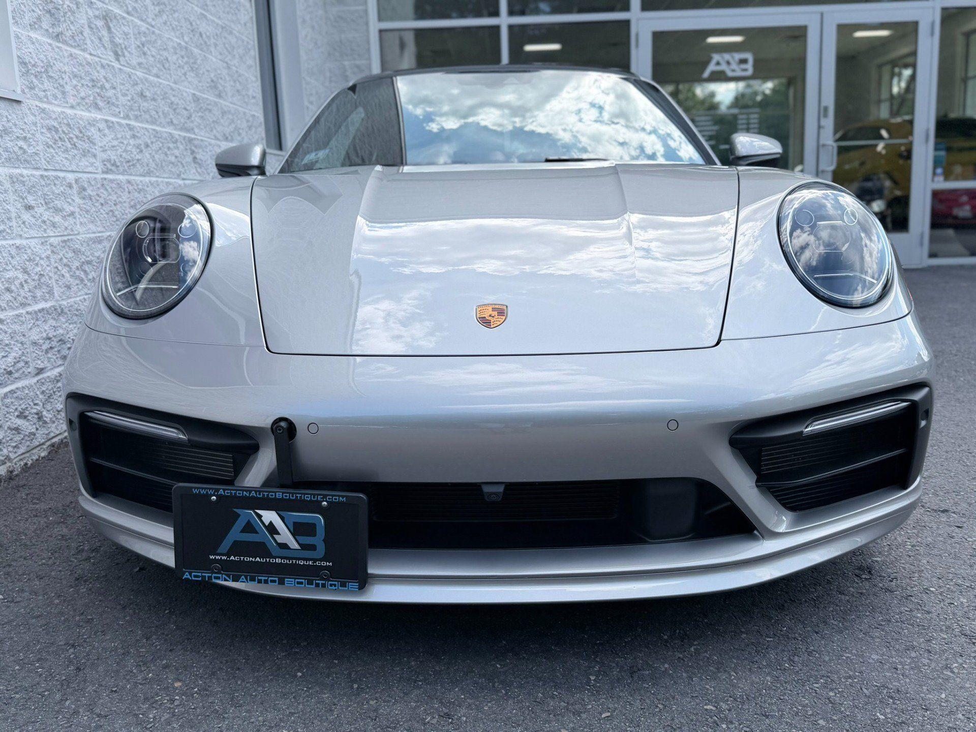 Used 2023 Porsche 911 Carrera S RWD image 16