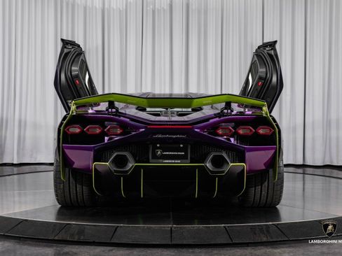 Used 2020 Lamborghini Sian Coupe image 46