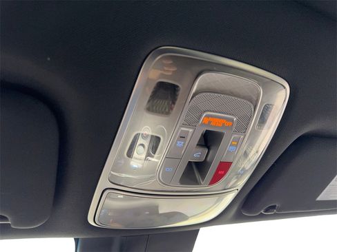 Used 2024 Genesis GV70 2.5T w/ Advanced Package image 72