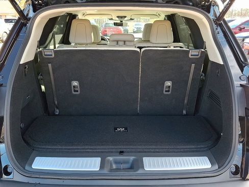 Used 2025 INFINITI QX60 Sensory w/ Vision Package image 31