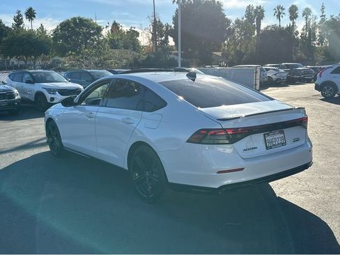 Used 2023 Honda Accord Sport image 5