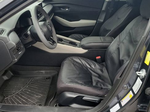 Used 2023 Honda Accord LX image 11
