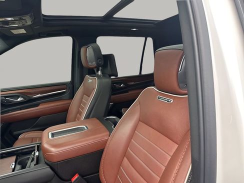 Used 2024 GMC Yukon Denali Ultimate image 28