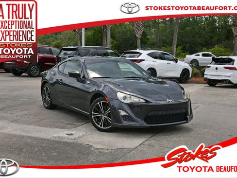 Used 2013 Scion FR-S RWD image 1