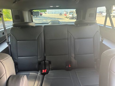 New 2026 Chevrolet Suburban LT w/ Comfort Package AWD/4WD image 20