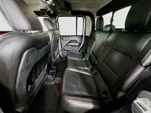 Used 2021 Jeep Gladiator Rubicon image 22
