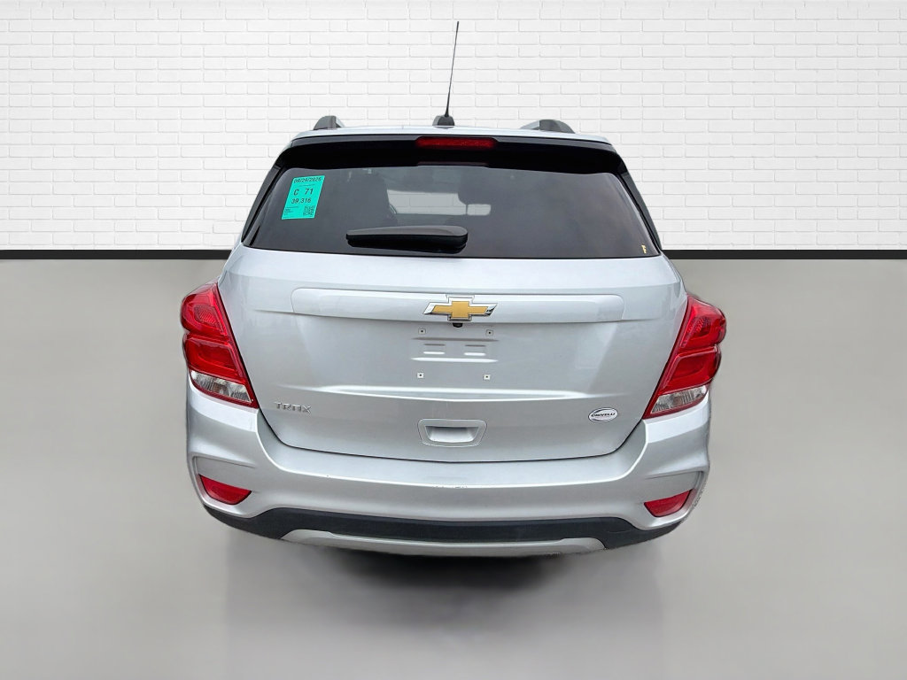Used 2022 Chevrolet Trax LT w/ LT Convenience Package FWD image 7