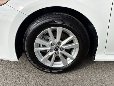 Used 2025 Toyota Camry LE image 13