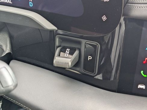 New 2025 Porsche Taycan 4S image 19