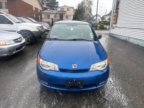 Used 2006 Saturn ION Level 3 w/ Sun & Sound Pkg image 2