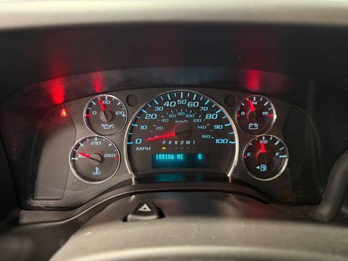 Used 2021 Chevrolet Express 3500 Extended w/ Driver Convenience Package image 21