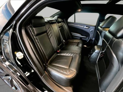 Used 2023 Chrysler 300 C RWD image 20
