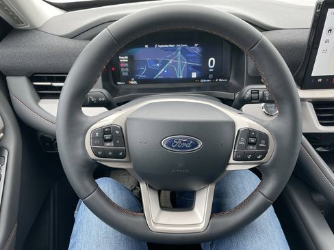 New 2026 Ford Explorer Active w/ Active Comfort Package image 26