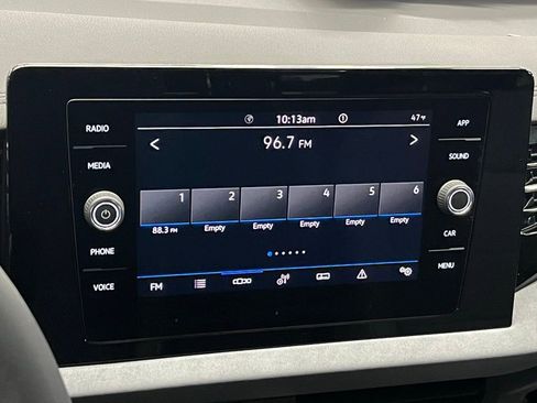 New 2026 Volkswagen Jetta SE FWD image 27