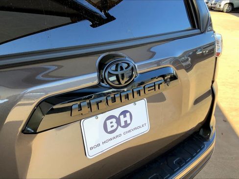 Used 2021 Toyota 4Runner Nightshade AWD/4WD image 31