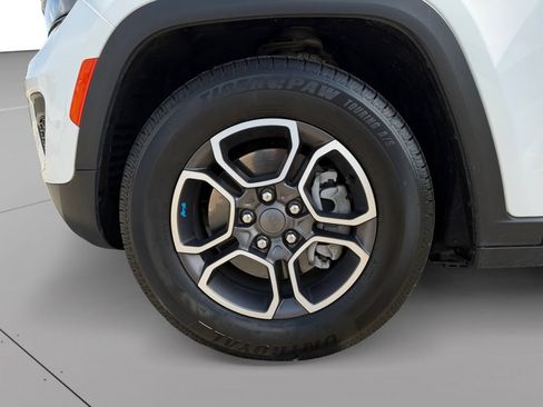 Used 2024 Jeep Grand Cherokee Trailhawk AWD/4WD image 28